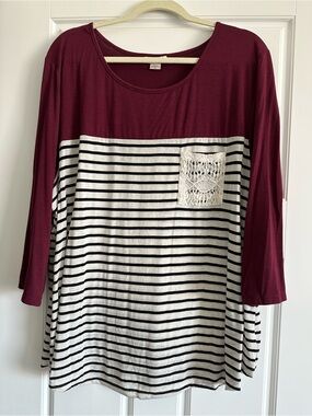Women’s plus 3X Striped 3/4 Sleeve Top with Crochet Pocket